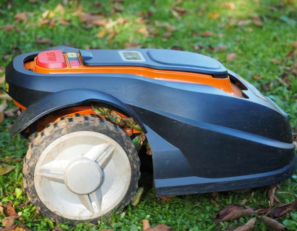 O robot corta-relvas: a favor ou contra?