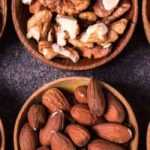 Cultivar frutos de casca rija no jardim