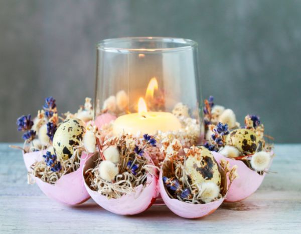 Decoração de Páscoa: fazer um centro de mesa com cascas de ovos decoradas