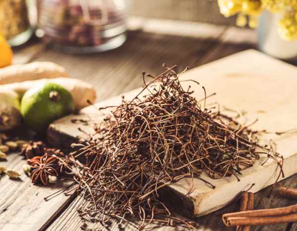 Como secar e utilizar os pés de cereja?