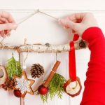 Como fazer uma decoração de parede natural para o Natal?