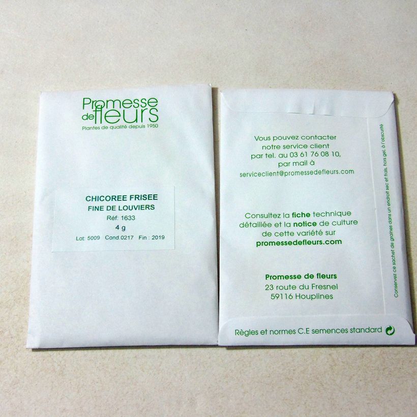 Exemplo de amostra de Chicorée frisée Fine de Louviers - Cichorium endivia per pack of 2500 seeds (4g) tal como entregue