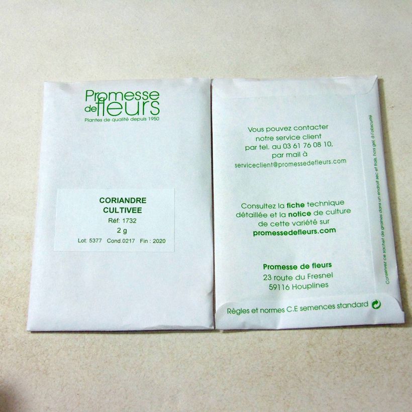 Exemplo de amostra de Coriandre cultivée per pack of 120 seeds (2g) tal como entregue