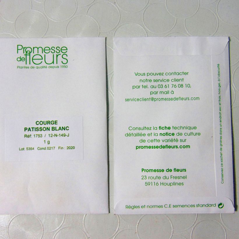 Exemplo de amostra de Courge Pâtisson blanc per pack of 8 ? 10 seeds (1g) tal como entregue