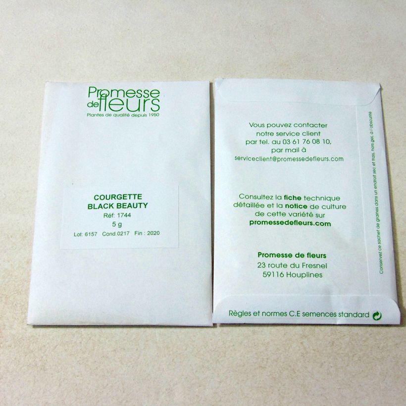 Exemplo de amostra de Courgette Verte de Milan ou Black Beauty - Cucurbita pepo o saco de 35 sementes aproximadamente (5g) tal como entregue