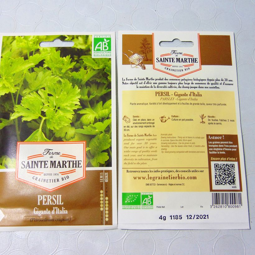 Exemplo de amostra de Persil Géant d'Italie Bio - Ferme de Sainte Marthe die Tüte mit 1700 Samen (4g) tal como entregue