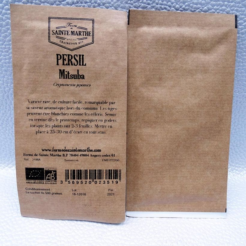 Exemplo de amostra de Persil Mitsuba Bio - Ferme de Sainte Marthe die Tüte mit 500 Samen tal como entregue