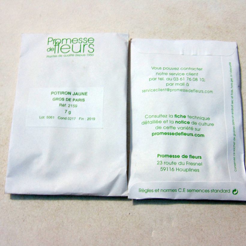 Exemplo de amostra de Potiron Jaune Gros de Paris - Cucurbita maxima  per pack of 20 seeds (7g) tal como entregue