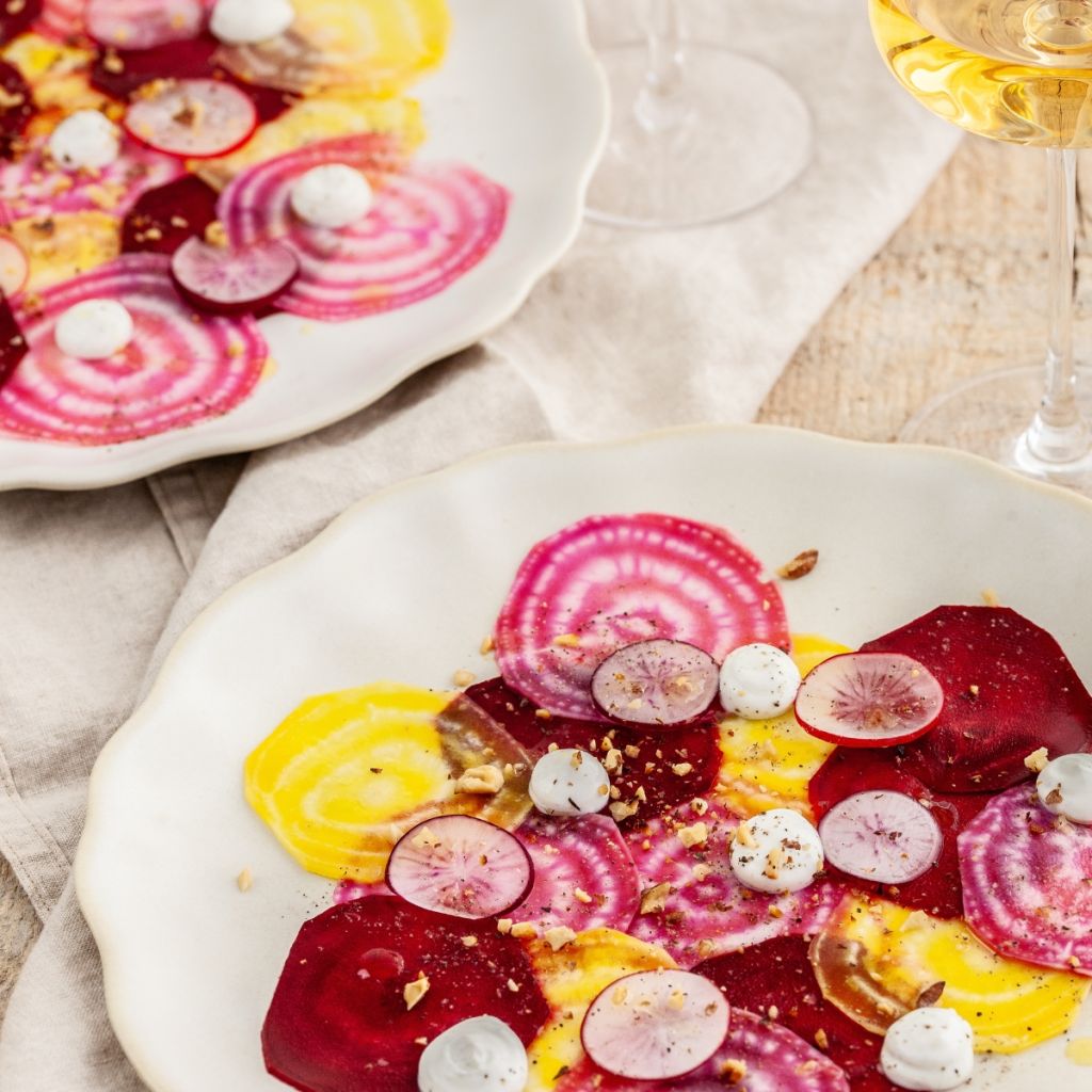 Coleção de 4 beterrabas coloridas biológicas